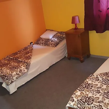Nador Apartman アパート