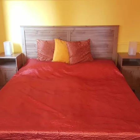 Nador Apartman バラトンレッレ